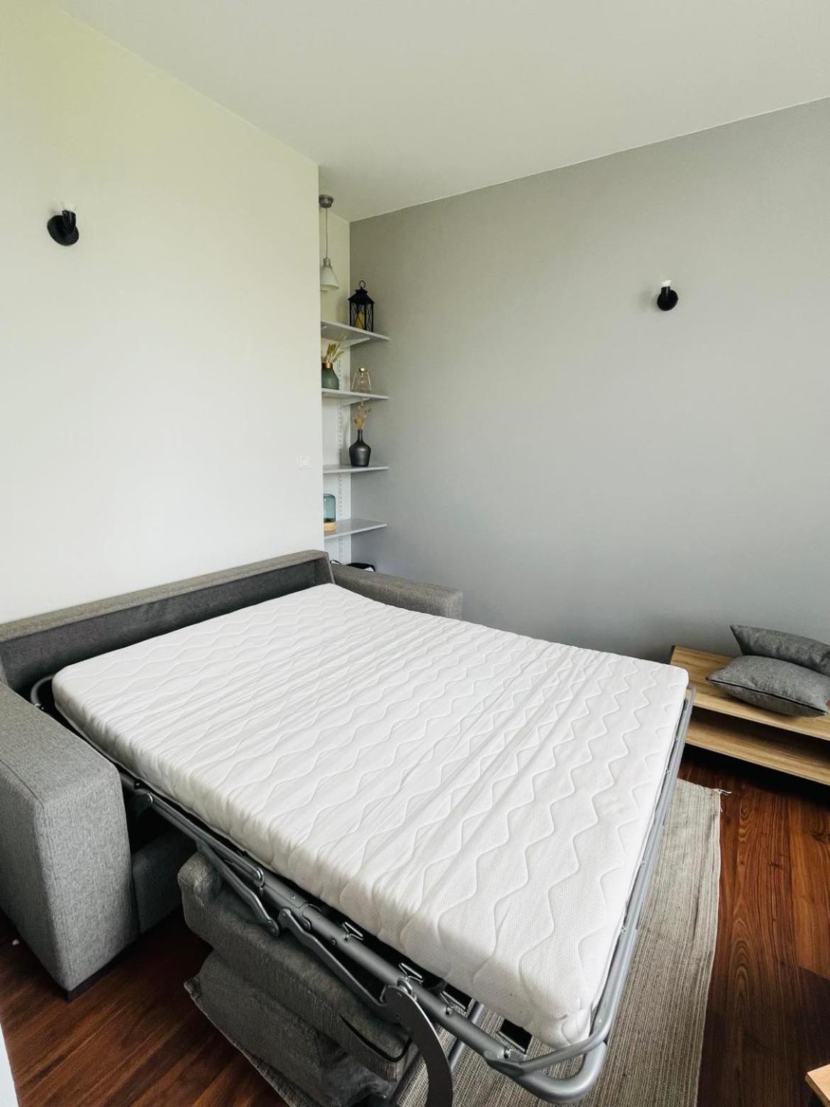 Logement 4 Pers - Coeur De Ville - Calme - Boite A Cle Arrivee Autonome A Partir De 16H00 Depart 11H00 Шоле Екстер'єр фото